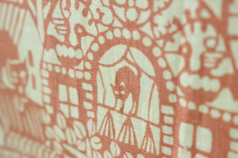 LINNETリネンプリント あみだくじ きはだ色×朱赤